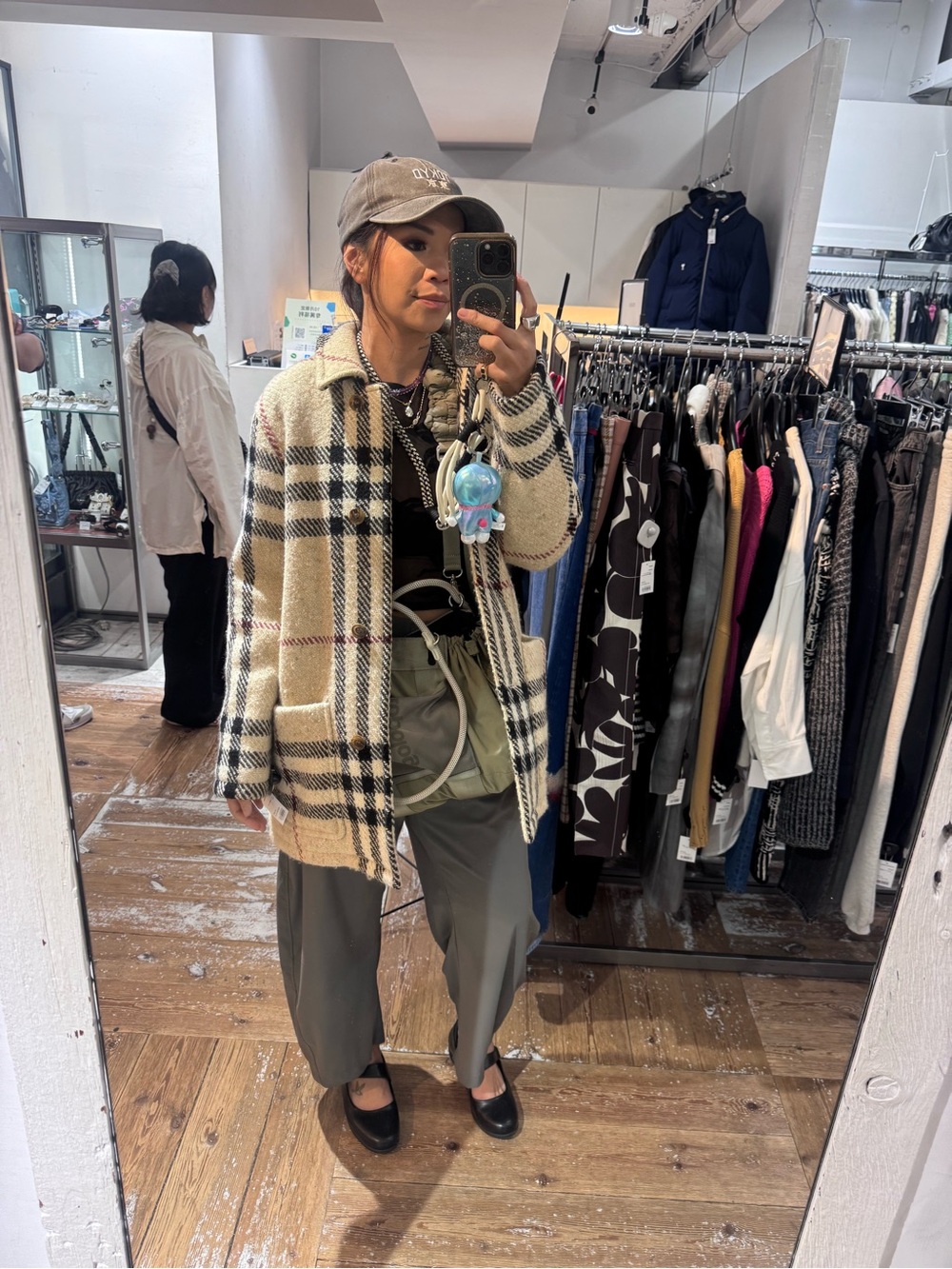 Burberry Wool Coat - Picture 10 of 11